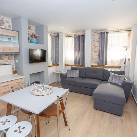 Οniro Comfort Living Яніна Екстер'єр фото