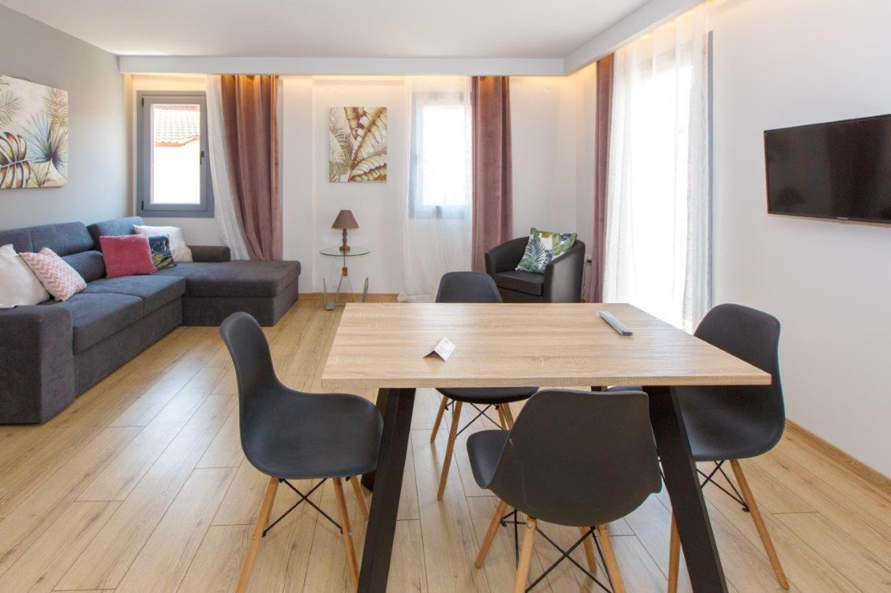 Οniro Comfort Living Яніна Екстер'єр фото
