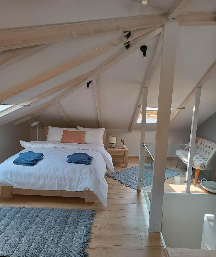 Οniro Comfort Living Яніна Екстер'єр фото